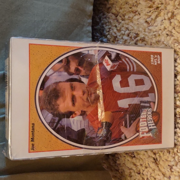 1991 Upper Deck Football Cards - Picture 2 of 2